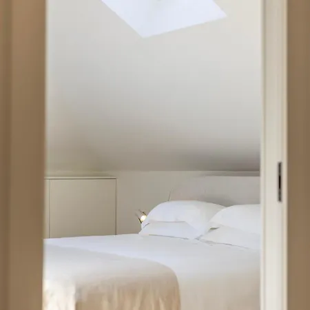 Edition 147 - Luxury Seafront Διαμέρισμα