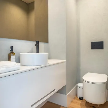 Edition 147 - Luxury Housing * 波尔图