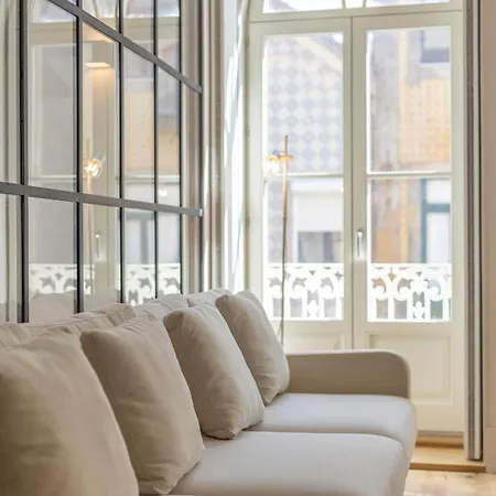 Edition 147 - Luxury Housing