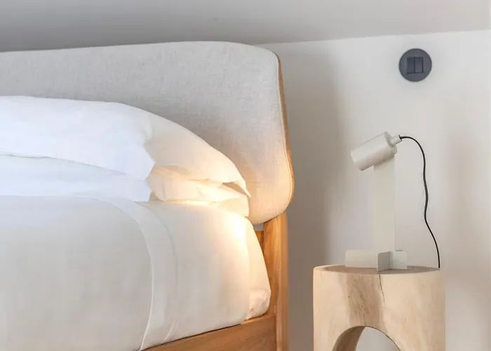 Edition 147 - Luxury Housing