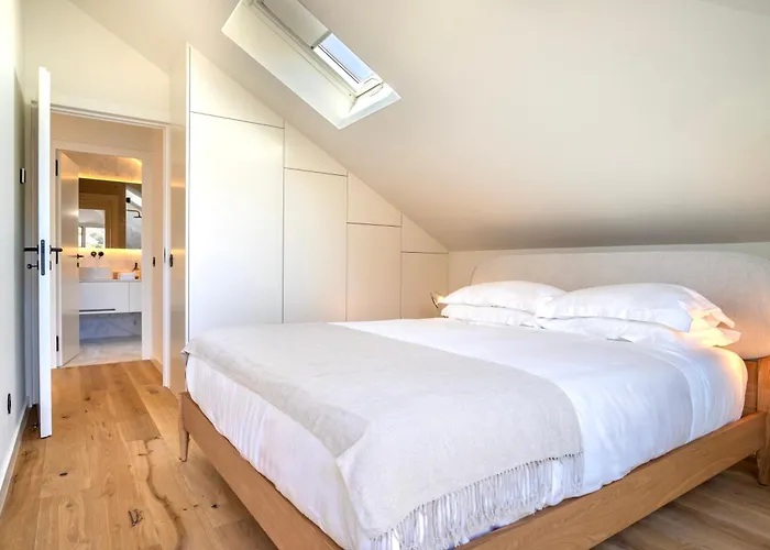 Edition 147 - Luxury Housing Apartman Porto