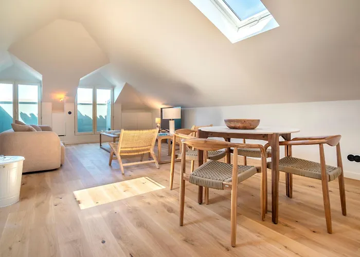 Edition 147 - Luxury Housing * Porto