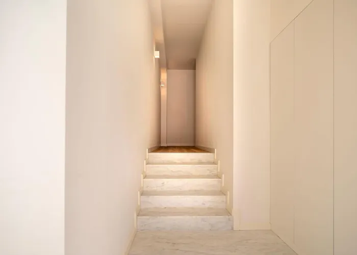 Edition 147 - Luxury Housing *