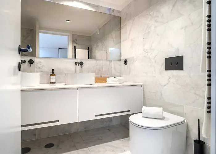 Edition 147 - Luxury Housing * Πόρτο