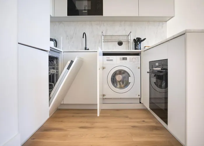 Edition 147 - Luxury Housing * Πόρτο