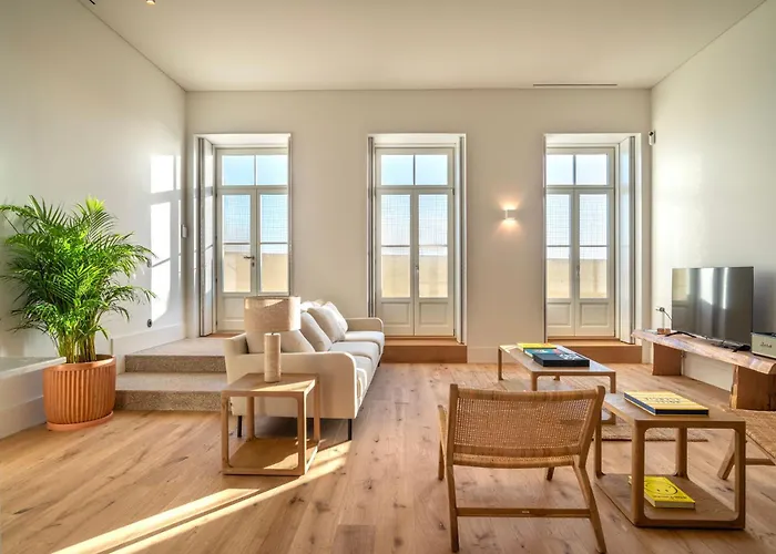 Edition 147 - Luxury Housing Porto