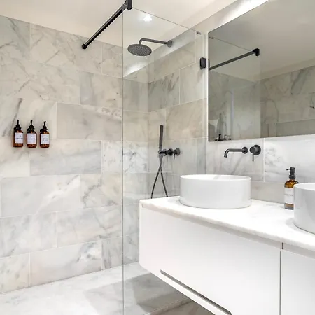 Apartment Edition 147 - Luxury Seafront
