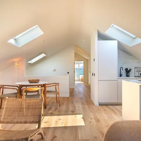 Edition 147 - Luxury Housing Порту