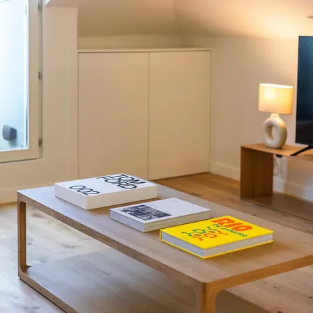 Edition 147 - Luxury Housing