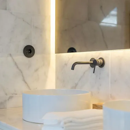 Edition 147 - Luxury Housing