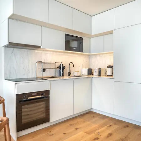 Edition 147 - Luxury Housing * Порту