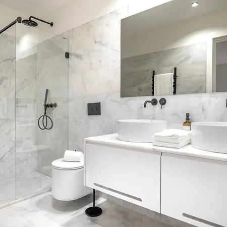 Edition 147 - Luxury Housing *